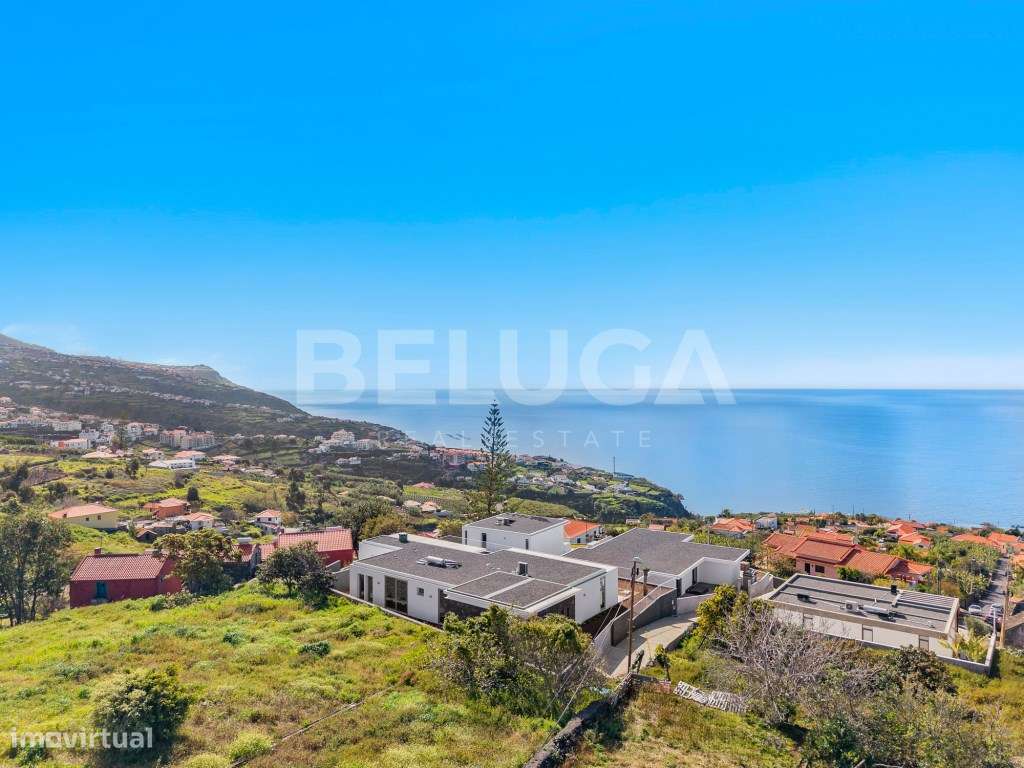 MORADIA T3+1 MINIMALISTA || ESTREITO DA CALHETA-10