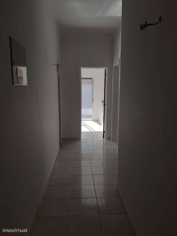 Apartamento, excelente exposição solar, na Qtª da Lomba - Barreiro - Grande imagem: 5/14