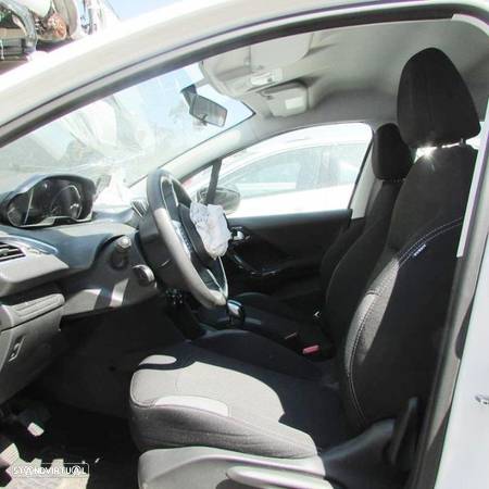 Peugeot 208 1.2 2016 - Peças Usadas (6742) - 5