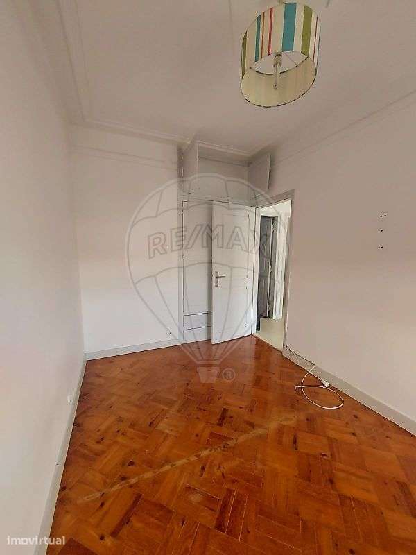 Apartamento T2 para arrendamento - Grande imagem: 5/9