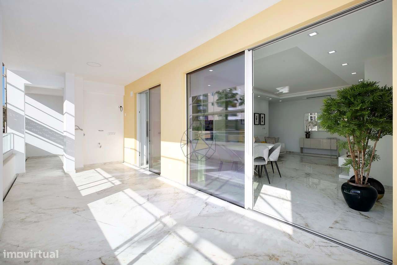 Apartamento com 3  Quartos prontos e em  construção, com piscina comum - Grande imagem: 2/35