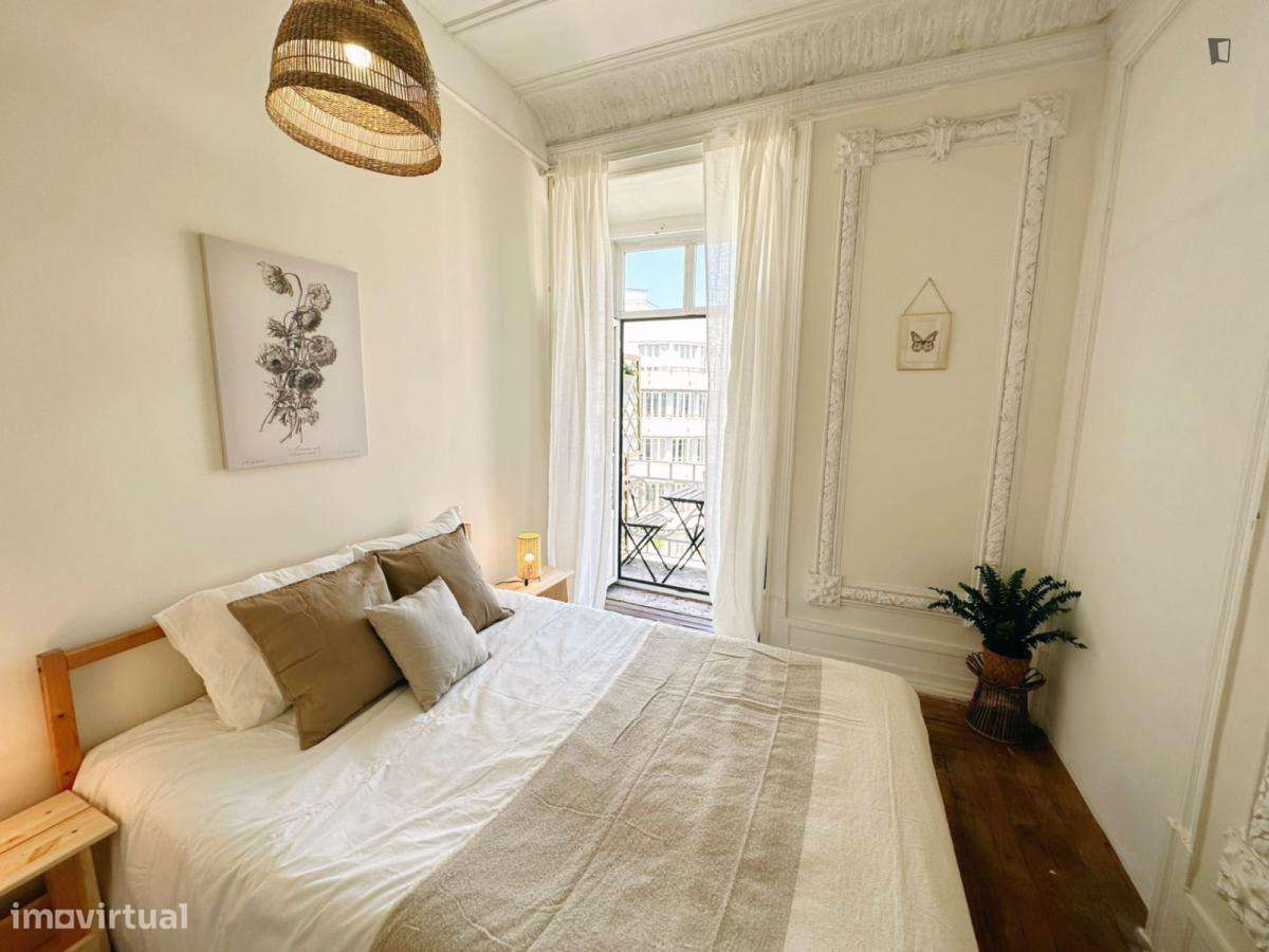 Quarto - localizado em Entrecampos Lisbon - Grande imagem: 3/10