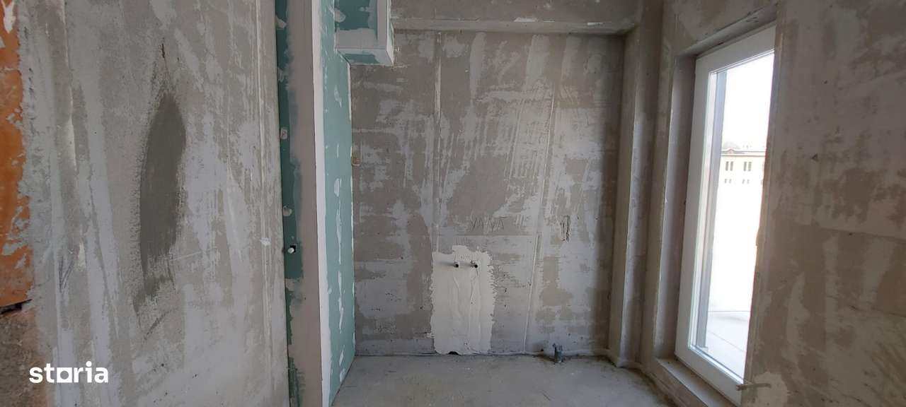 Imobilstar vinde penthouse in bloc nou- zona Papiu-5