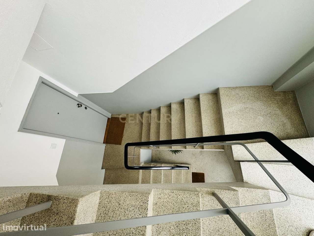 Apartamento T2 em Porto com Ar Condicionado e Cozinha Equipada - Grande imagem: 5/28