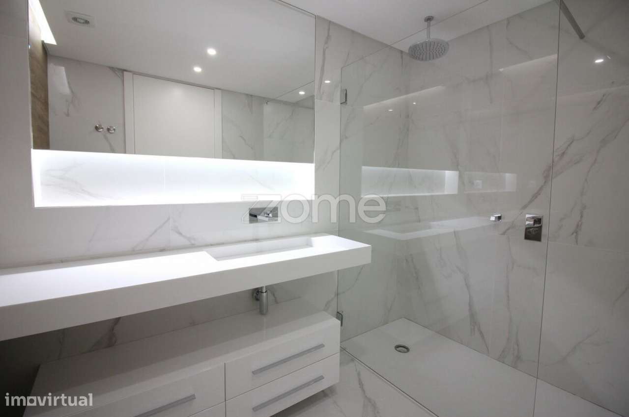 Apartamento T3 +1 com Mezanino / 3 lugares de garagem-9