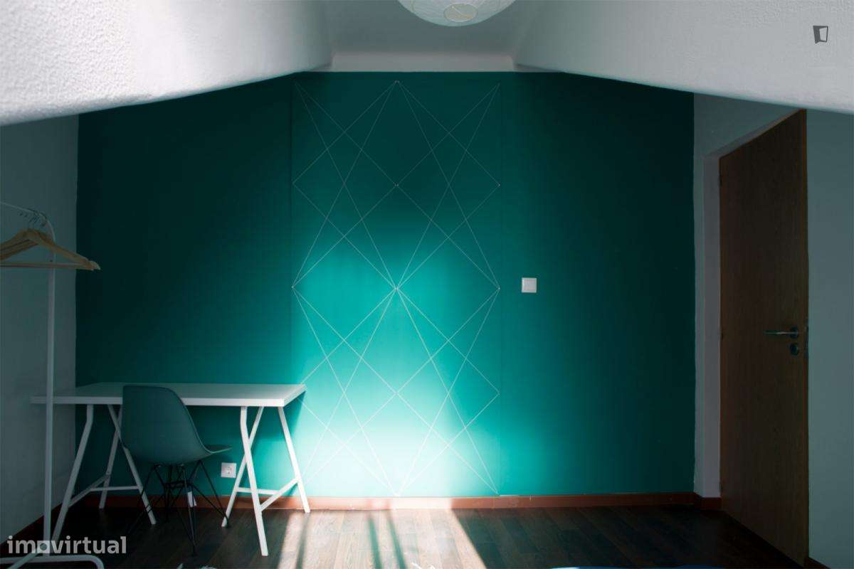 Quarto - localizado em Alcântara Lisbon - Grande imagem: 4/7