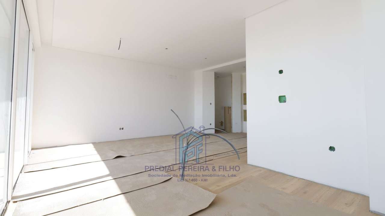 Apartamento T2 Novo - Rio Tinto / Centro/Junto Continente e Lidl-9