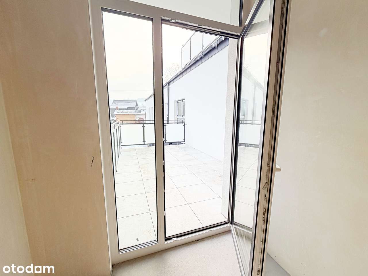 duży taras | garderoba | słoneczne i jasne | wysokie sufity | m7-4