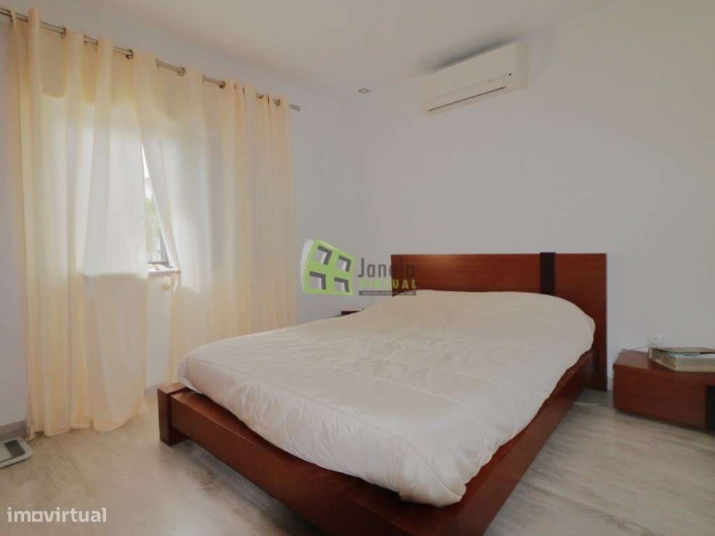 Moradia T2 Isolada com Anexo T1 - Fernão Ferro, Redondos-5