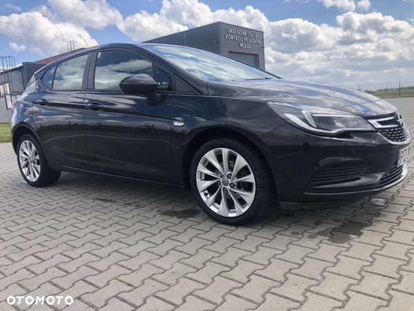 Opel Astra 1.4 Turbo Edition - 1