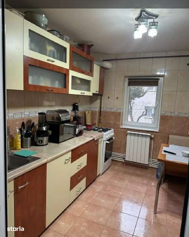 39026  Apartament 3 camere Cet-4