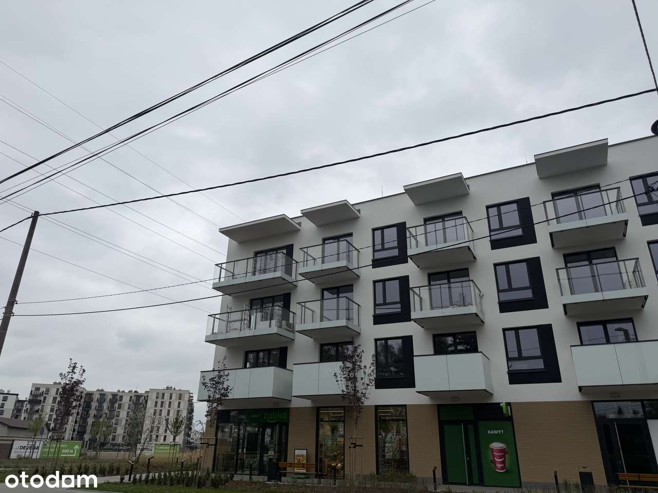 Przestronny 4-pokojowy apartament premium z balkonem i garażem
