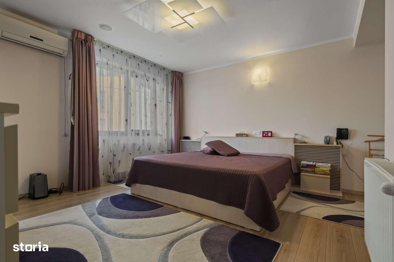 Vilă Spațioasă Cu 6 Camere-18