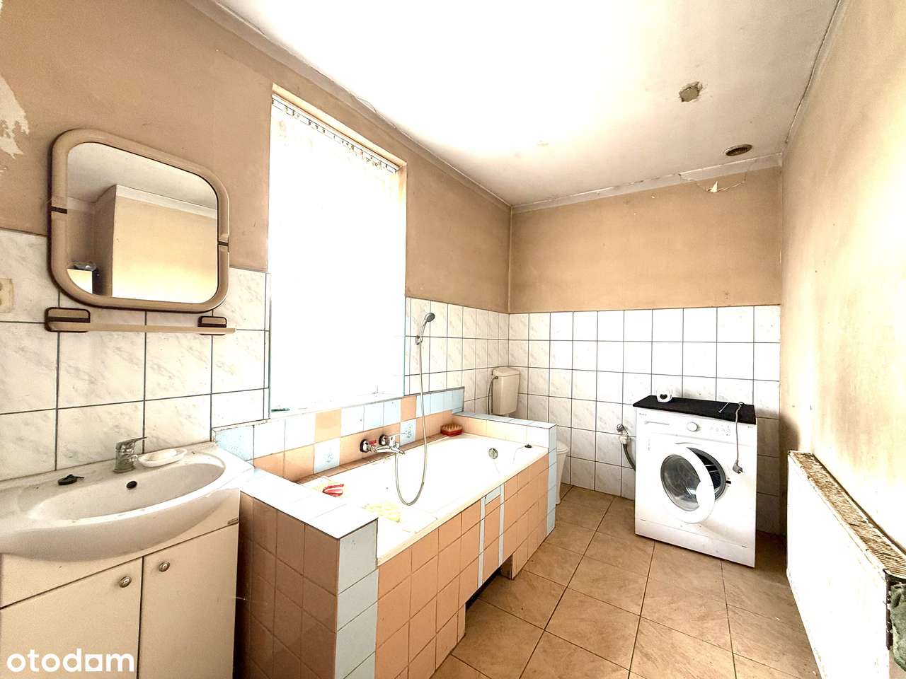 Dom 5 pomieszczeń|budynek gospod|garaż| Radziemice k. Krakowa-1