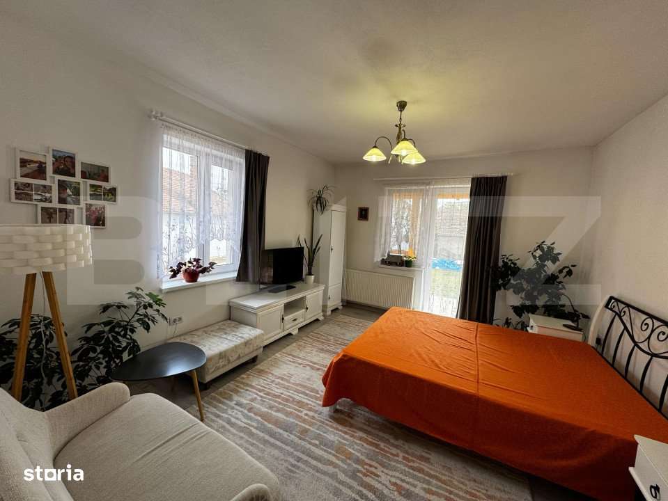 Casa ideala cu 5 camere, 1514 mp teren, in centrul orasului Sebes - Imagine principală: 1/18