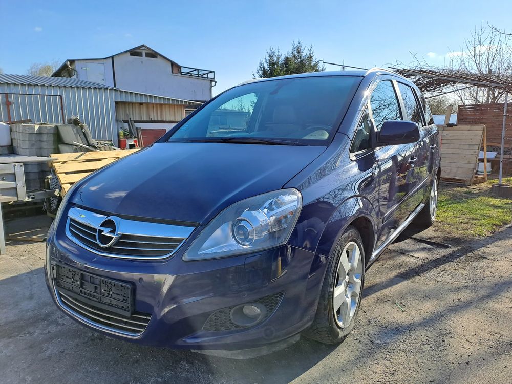 Opel Zafira B 1.6 ECOFLEX Design Edition 2010