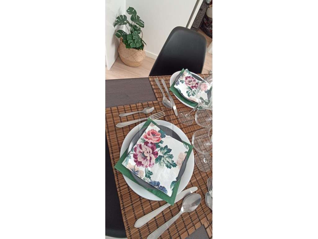 T3 em Benfica - Moderno, Funcional e Perto de Tudo!-4