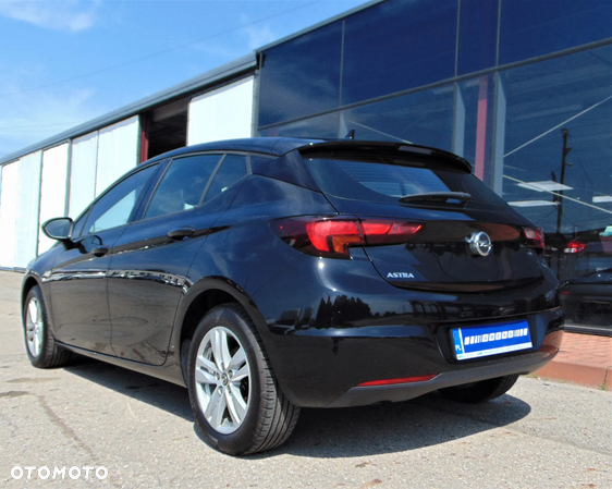 Opel Astra V 1.4 T Enjoy - 9