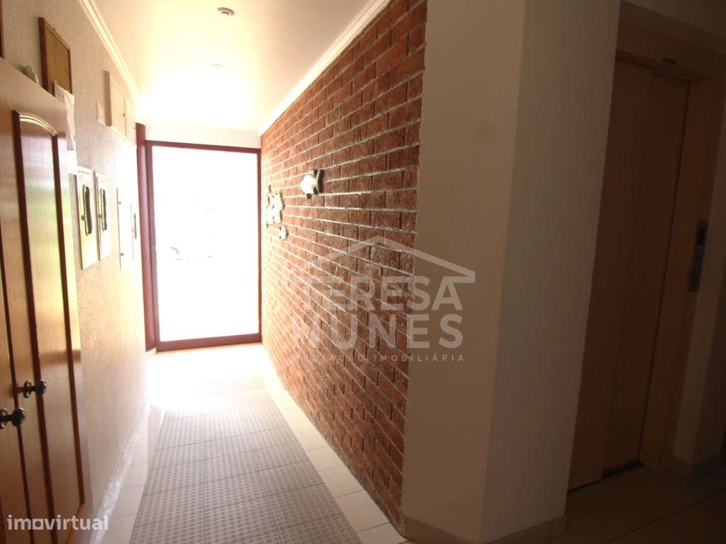 APARTAMENTO T1 - SANTO ANDRÉ / BARREIRO-9