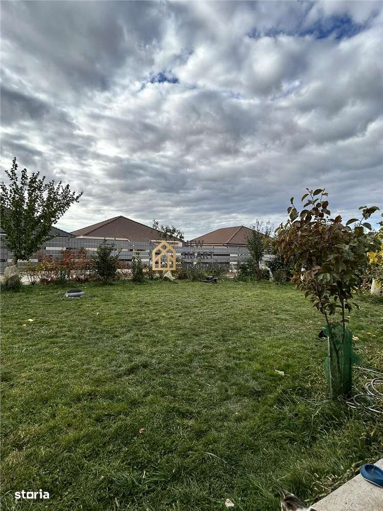 De vanzare casa 4 camere - Grigorescu-13