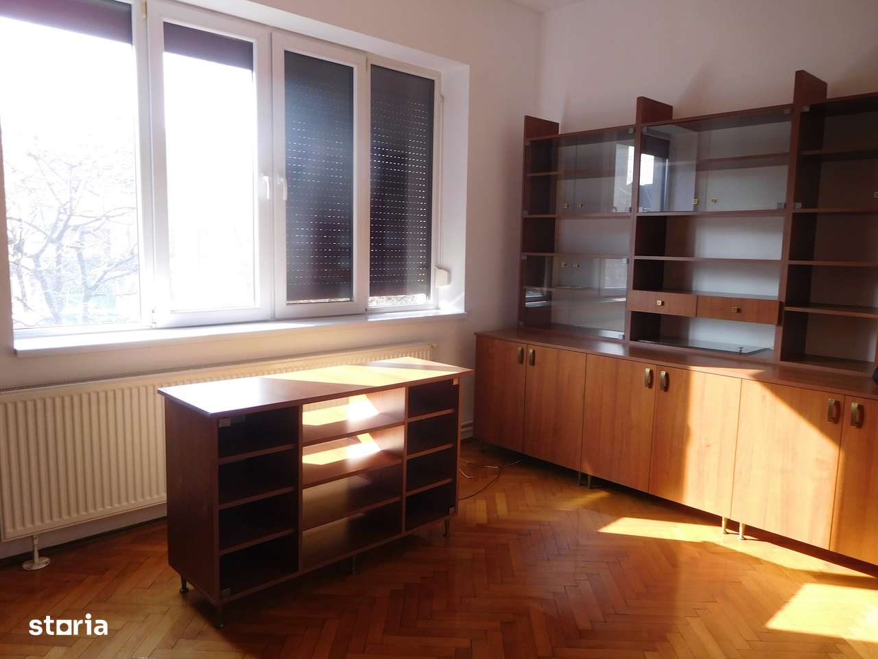 apartament in casa, zona centrala-4