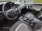 Kia Ceed 1.4 CVVT SW Dream-Team Edition - 17