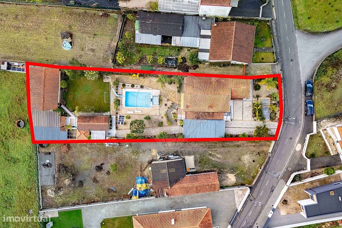 Moradia T5 para venda - Grande imagem: 2/48