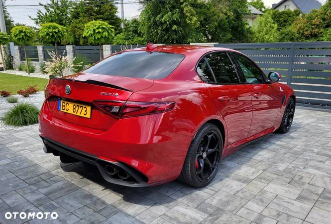 Alfa Romeo Giulia 2.9 Bi Turbo V6 Quadrifoglio - 4