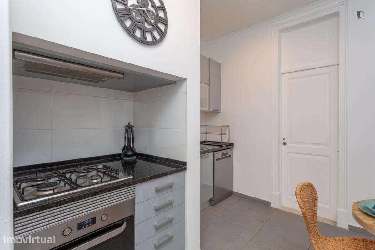 Quarto - localizado em Alcântara Lisbon - Grande imagem: 4/10