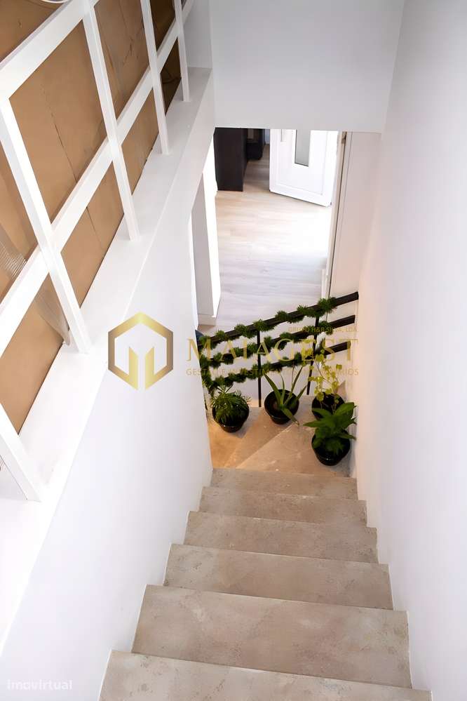 Moradia T1+1 Renovada com Terraço em Cedofeita - Grande imagem: 4/8