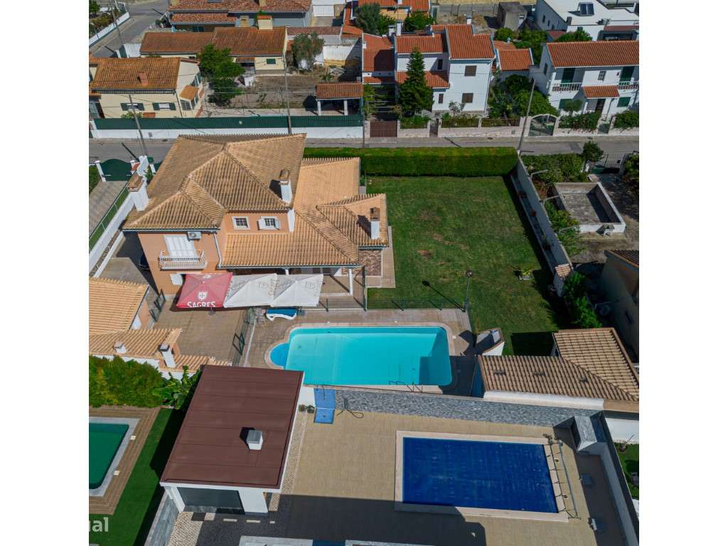 Moradia T5 - Viva com qualidade em Azeitão, a poucos minutos da Arr...-44