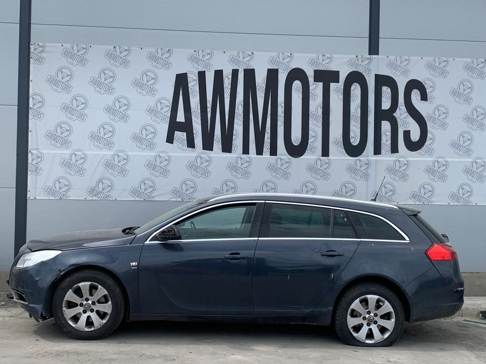 OPEL INSIGNIA 2011