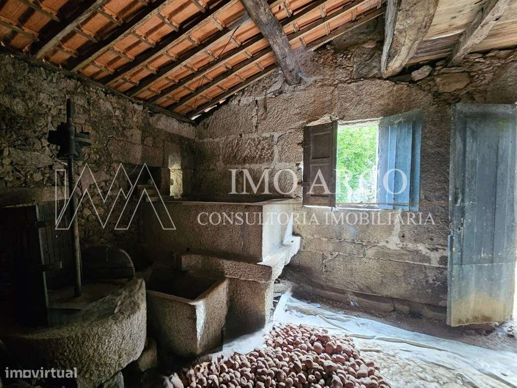 imóvel histórico no Arco de Baúlhe-18