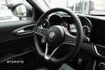 Alfa Romeo Giulia 2.2 D Turbo Super - 12