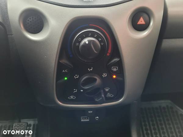 Toyota Aygo 1.0 VVT-i Sprint EU6 - 21