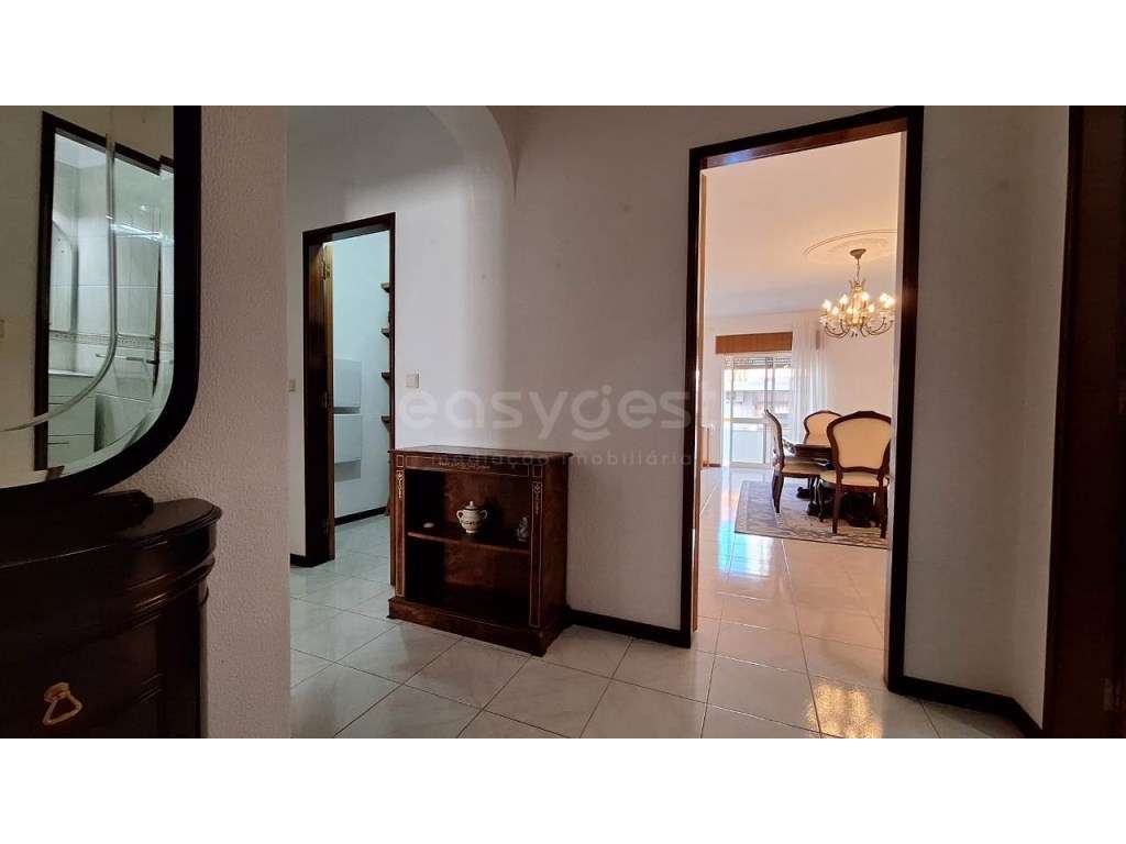 Apartamento T3 bem localizado- Vila Real de Santo António - Grande imagem: 2/21