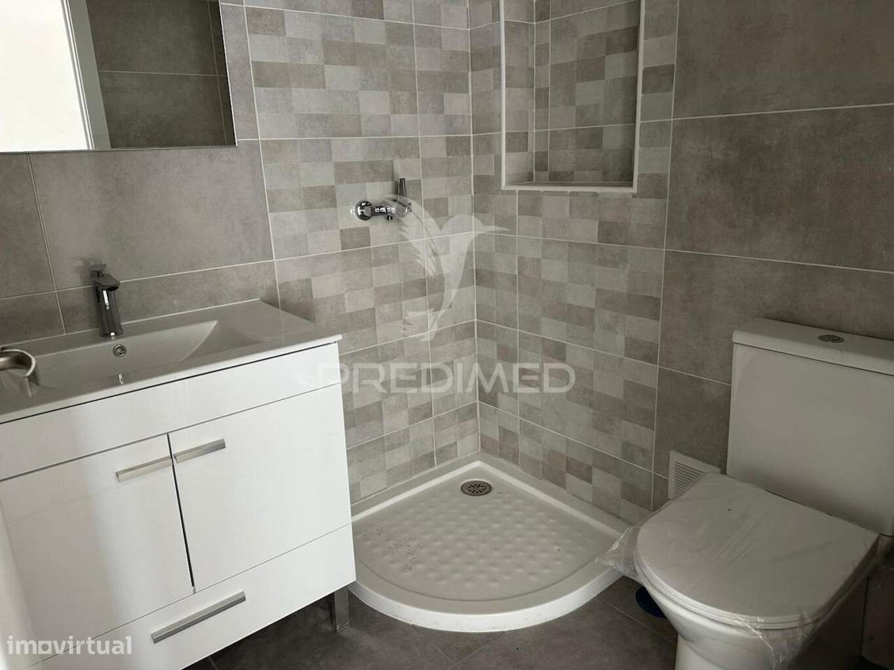 APARTAMENTO DUPLEX NOVO - Grande imagem: 2/37