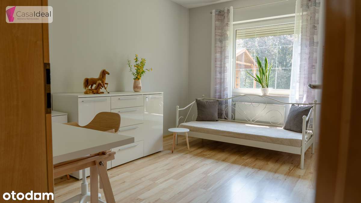 Na sprzedaż, przestronny dom z ogrodem i garażem !-10