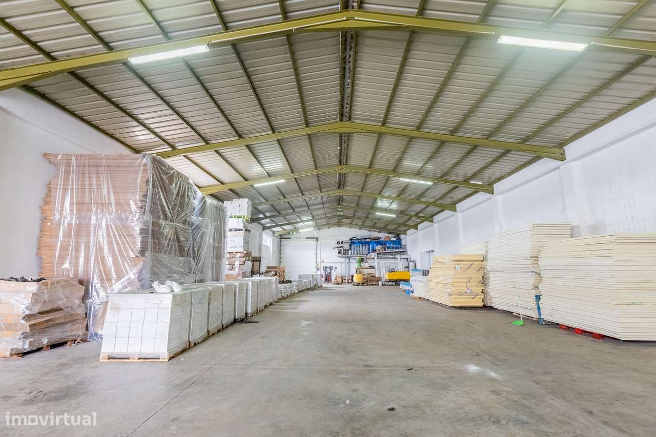 Armazém no Cabouco - Grande imagem: 5/42