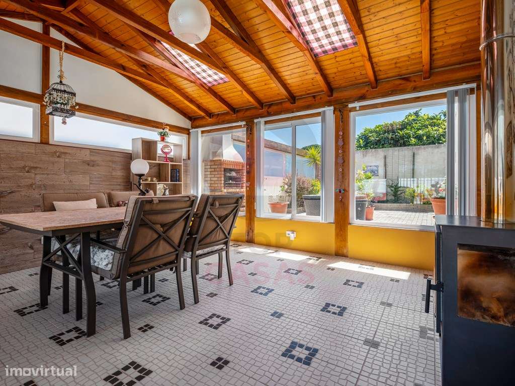 Moradia Tradicional com Piscina e Jardim Privativo - Nadadouro-17