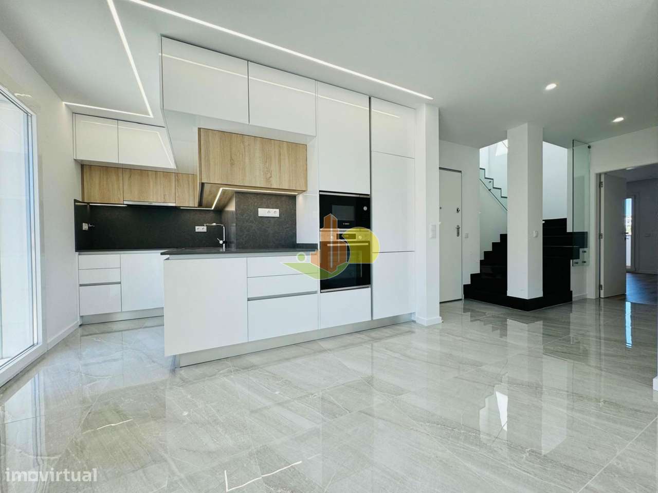 Duplex Novo Junto á Marginal - Grande imagem: 4/27