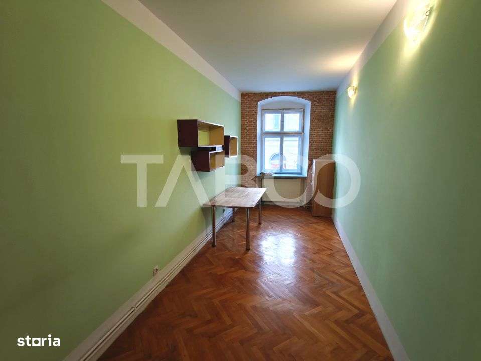 Apartament 3 camere cu geamuri spre strada Nicolae Balcescu Comision 0 - Imagine principală: 4/9