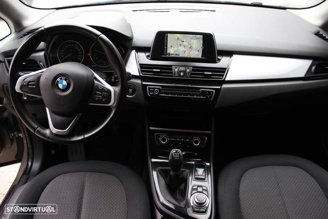 BMW 216 Active Tourer d - 6