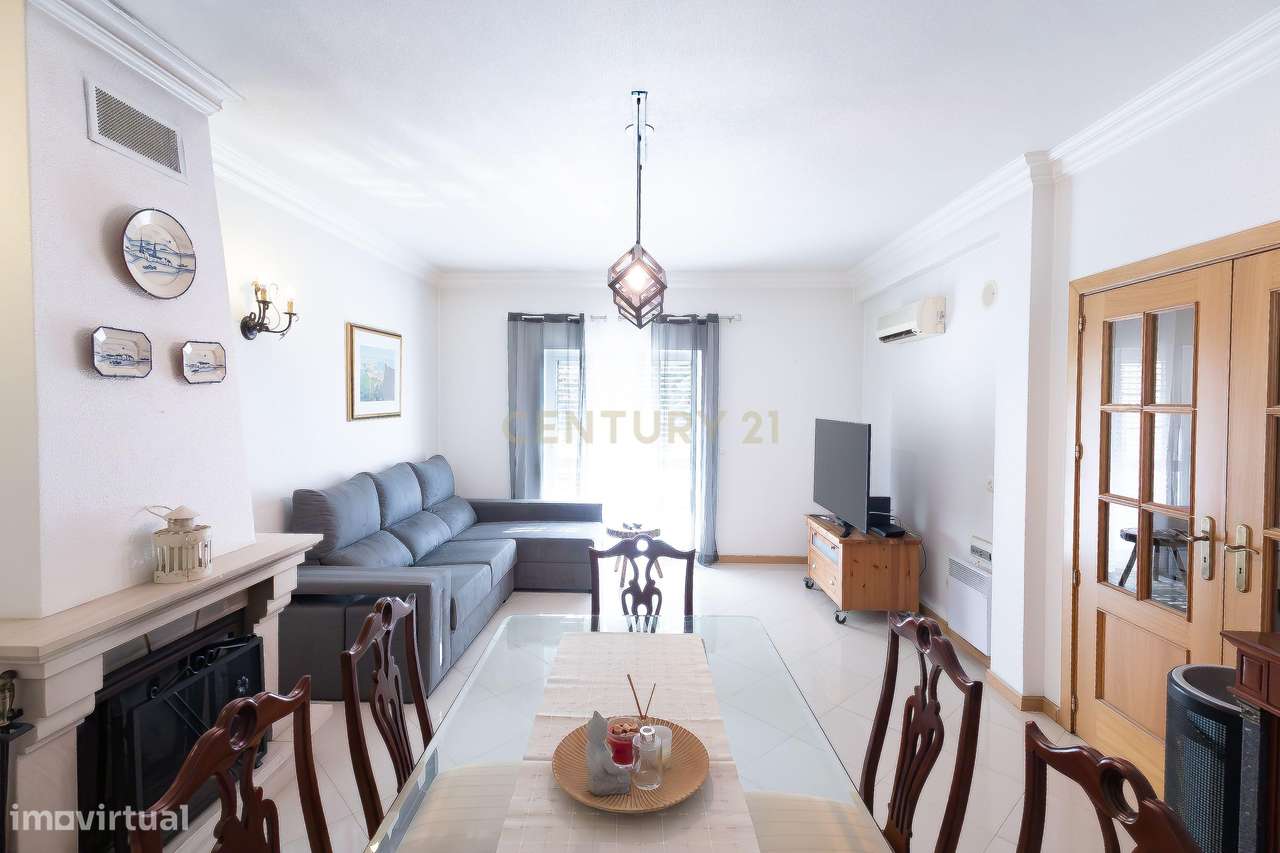 Moradia T4+1 em Condomínio Fechado – Alfacenhas Vila-7