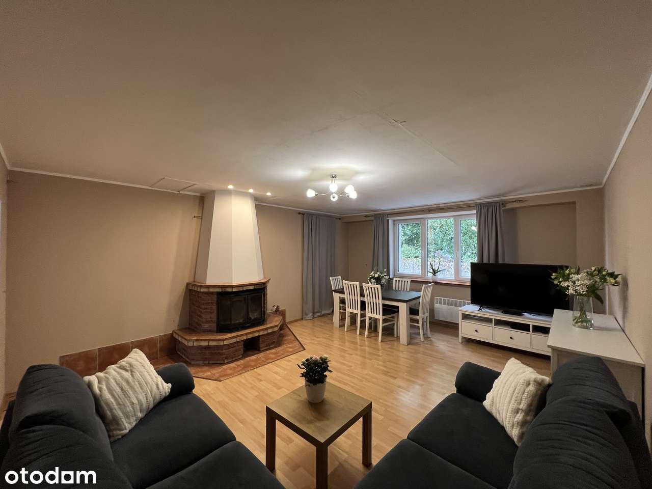 Dom z ogrodem dla dwóch rodzin!Możliwość prowadzenia działalności gosp-7