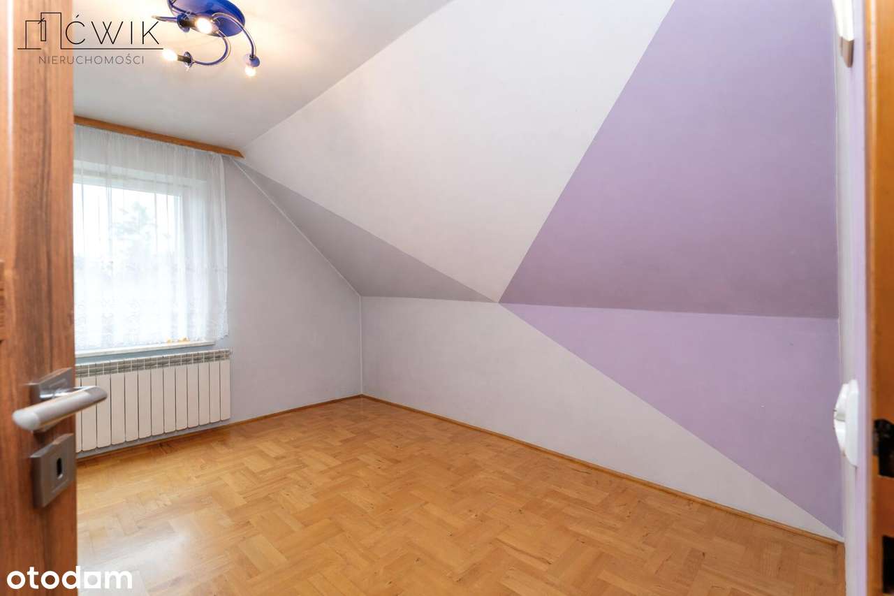 Dom gotowy do zamieszkania - 600 m od PKP!-9