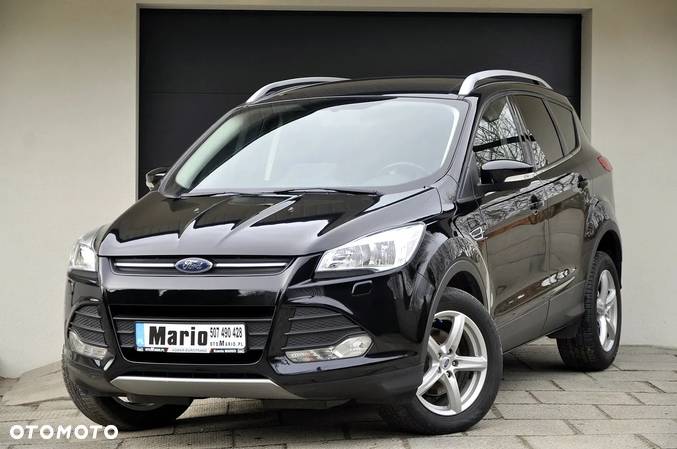 Ford Kuga 1.5 EcoBoost 2x4 Titanium - 1