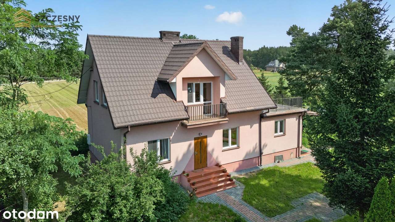Urokliwy dom na wsi z działką 4ha