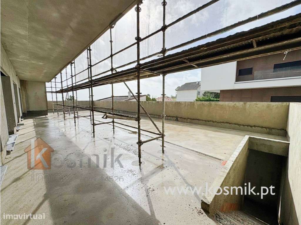 POETAS' GARDEN - PARADELA - LOURES - LISBOA - NOVOS EM CONSTRUÇÃO T...-5