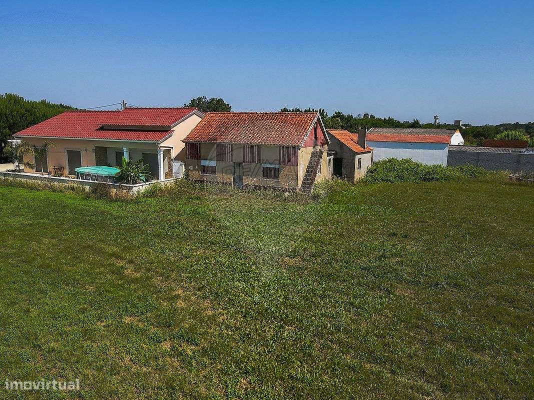 Moradia T2 para venda - Grande imagem: 2/19